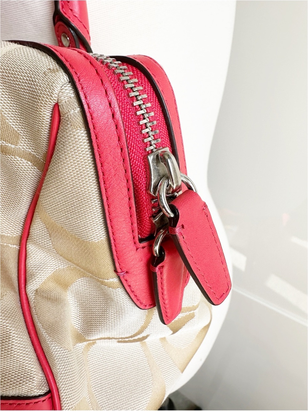Coach Legacy Haley Satchel Signature Print With Coral Leather Accent Bag Tassel - Picture 4 of 9